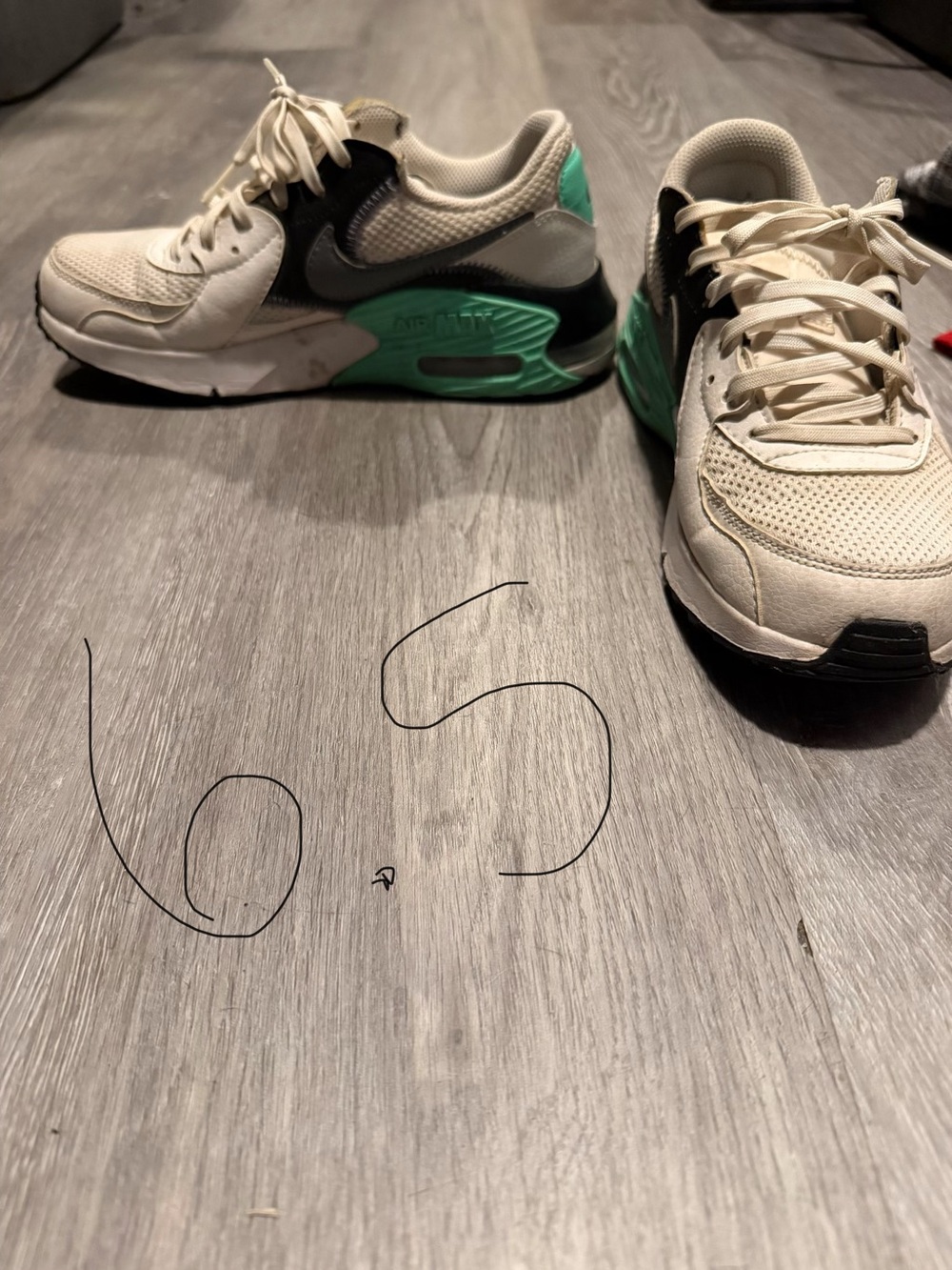 Nike White, Black & Teal Green Air Max Sneakers